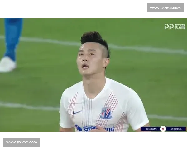 恒大对阵大阪钢巴经典比赛录像回顾与战术解析全景呈现